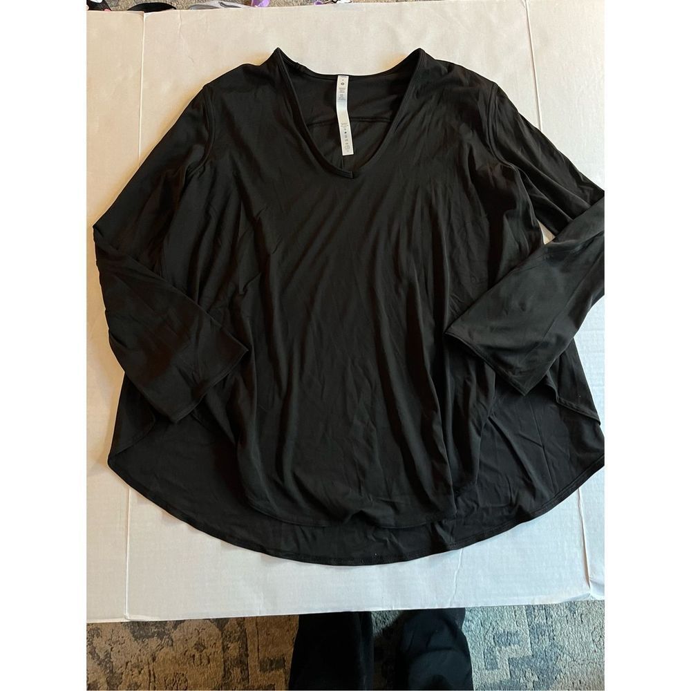Lululemon Nulu Relaxed-Fit Yoga Long Sleeve Shirt Black Size 8